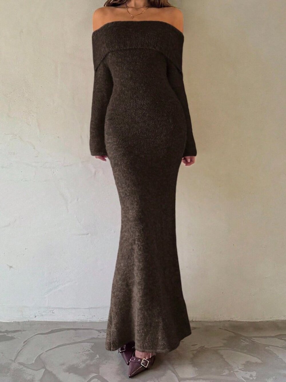 Brown Elegant Women's Rib-Knit Zipper Off Shoulder Slim Fit Bodycon Dress - Picture 3 of 7